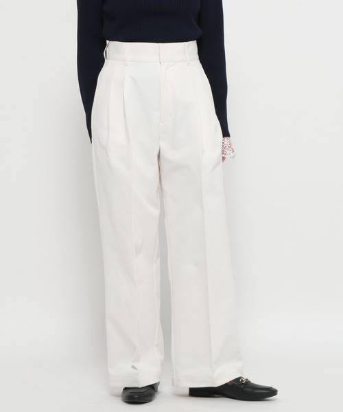 GLOBAL WORK（グローバルワーク）の「高山直子さんコラボ/タックワイドチノパンツ/EiiS/289617（チノパンツ・レディース・ベージュ/アイボリー/ブラック・X-SMALL/SMALL/MEDIUM/LARGE）」の17枚目の写真