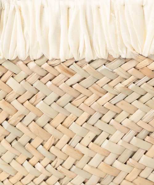 Andemiu（アンデミュウ）の「カガリカゴBAG252335（かごバッグ・レディース・ベージュ×ブラック/ベージュ系その他・FREE）」の17枚目の写真