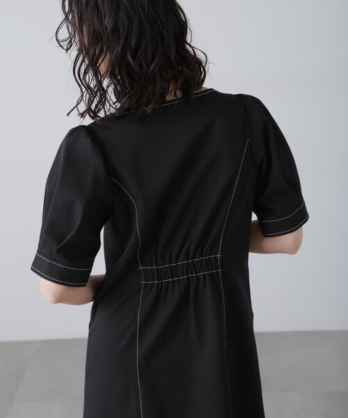 FREE'S MART（フリーズマート）の「◆配色ステッチ前開きミニワンピース（ワンピース・レディース・ホワイト/ブラック/グレー・SMALL/MEDIUM）」の10枚目の写真