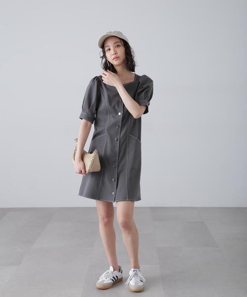 FREE'S MART（フリーズマート）の「◆配色ステッチ前開きミニワンピース（ワンピース・レディース・ホワイト/ブラック/グレー・SMALL/MEDIUM）」の18枚目の写真