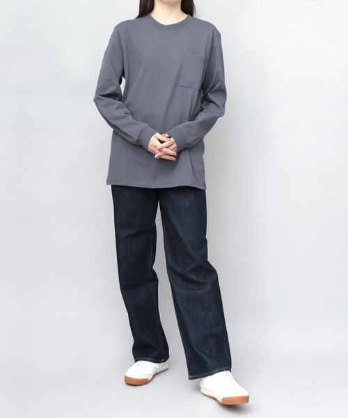 Goodwear(グッドウェア)の「USAコットン 吸水速乾・接触冷感 袖リブ ポケット付き ロングスリーブ Tシャツ レギュラーシルエット(Tシャツ/カットソー・メンズ・ブラック/ホワイト/グレー・M/L/XL)」の6枚目の写真