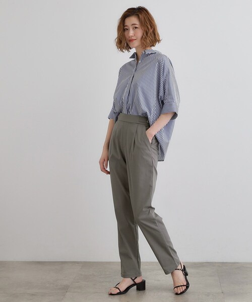 grove（グローブ）の「高身長さん向け＋5cm【接触冷感】サマーハイパーストレッチテーパードパンツ（その他パンツ・レディース・ネイビー/ブラック/カーキ/チャコールグレー/ナチュラル・01/02/03/04/05）」の7枚目の写真
