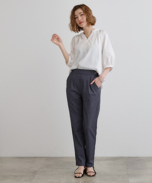 grove（グローブ）の「高身長さん向け＋5cm【接触冷感】サマーハイパーストレッチテーパードパンツ（その他パンツ・レディース・ネイビー/ブラック/カーキ/チャコールグレー/ナチュラル・01/02/03/04/05）」の20枚目の写真