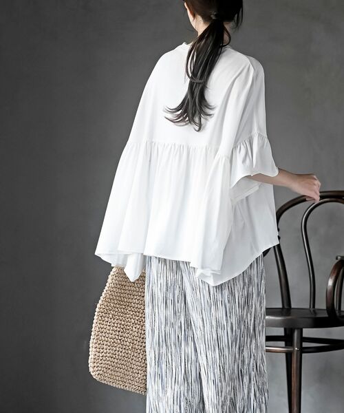 rps(アールピーエス)の「テールカットフリルワイドTシャツ(Tシャツ/カットソー・レディース・ネイビー/ブラック/オフホワイト・フリー)」の6枚目の写真