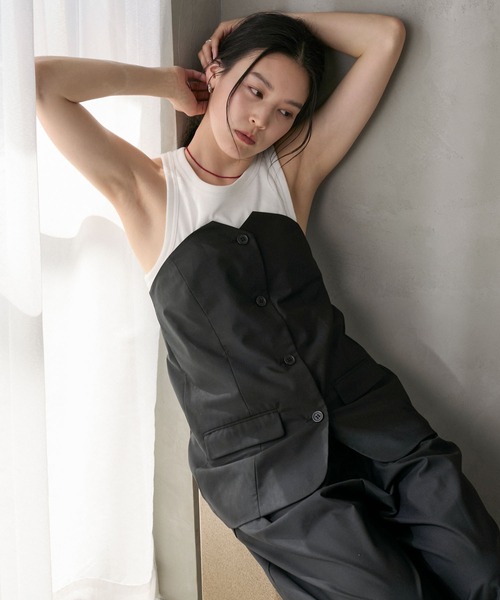 your/0w（ユアロウ）の「Jacket-like bare bustier / ジャケットライクベアビスチェ〈セットアップ対応〉（ベスト・レディース・ブラック/グレー・FREE）」の7枚目の写真