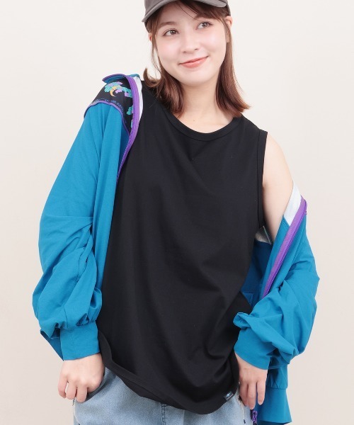 チチカカ（チチカカ）の「裾ラウンドタンクトップ（タンクトップ・レディース・ブラック/ホワイト・FREE）」の2枚目の写真