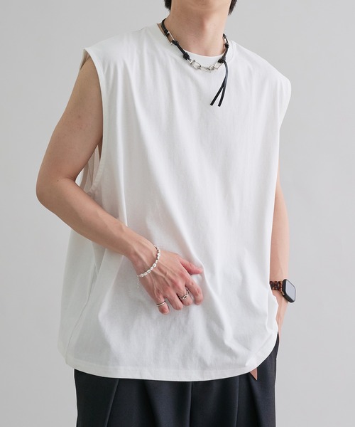epnok(エプノック)の「アソートルーズノースリーブTee(Tシャツ/カットソー・メンズ・オフホワイト/ブラック系その他/ブラック・SMALL/MEDIUM/LARGE)」の4枚目の写真