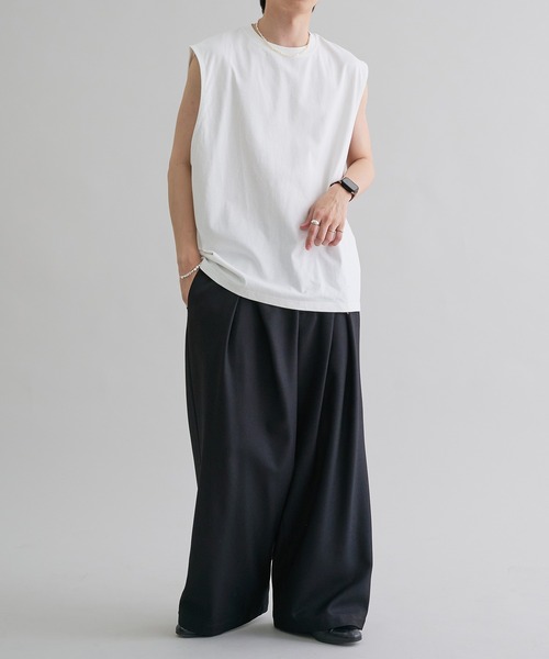 epnok(エプノック)の「アソートルーズノースリーブTee(Tシャツ/カットソー・メンズ・オフホワイト/ブラック系その他/ブラック・SMALL/MEDIUM/LARGE)」の8枚目の写真