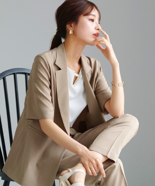 WHITE JOOLA（ホワイトジョーラ）の「洗濯機OK・接触冷感【 ドライタッチ♪サマーパンツ 】クリスピーメランジ・センタープレス入りテーパードパンツ（スラックス・レディース・ブラック/モカ・M/L）」の4枚目の写真