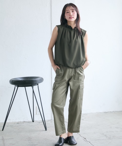 ⭐新品 BEIGE. DION ハイネック ギャザー ブラウス 小さいサイズ ハイネックギャザーノースリバルーンブラウス 低