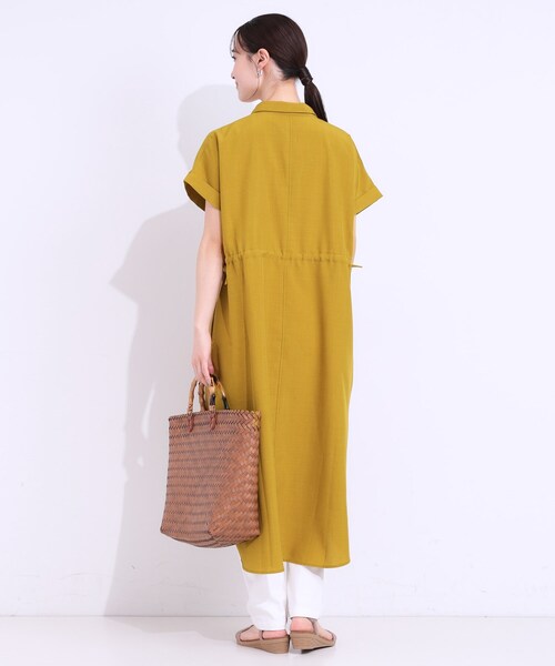 DRESKIP(ドレスキップ)の「【S-LL】お顔周りすっきり 麻調スキッパーシャツワンピース(ワンピース・レディース・チャコールグレー/ダークブラウン/マスタード/ネイビー・01/02/03/04)」の11枚目の写真
