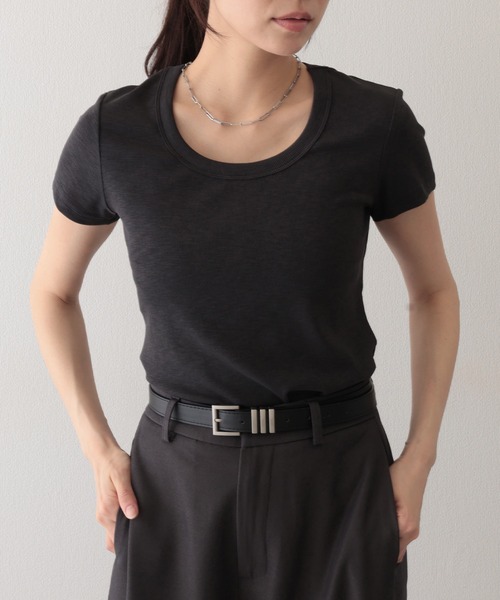 Lace Ladies(レースレディース)の「ラウンドネック バック カットアウト 半袖 Tシャツ(Tシャツ/カットソー・レディース・グレイッシュベージュ/グレー/グリーン/ホワイト/ブラック・FREE)」の21枚目の写真