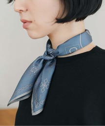 THREE FIFTY STANDARD（スリーフィフティースタンダード）の「ＴＨＲＥＥ　ＦＩＦＴＹ　ＳＴＡＮＤＡＲＤ　ヴィンテージのようなシルクスカーフ〈ブルー〉（バンダナ/スカーフ）」