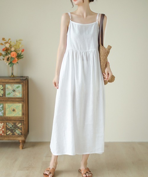 a lot of love（ア ロット オブ ラブ）の「ゆるシルエット キャミソールワンピース（ドレス・レディース・ホワイト/ブラウン/ピンク/ブラック・FREE）」の5枚目の写真