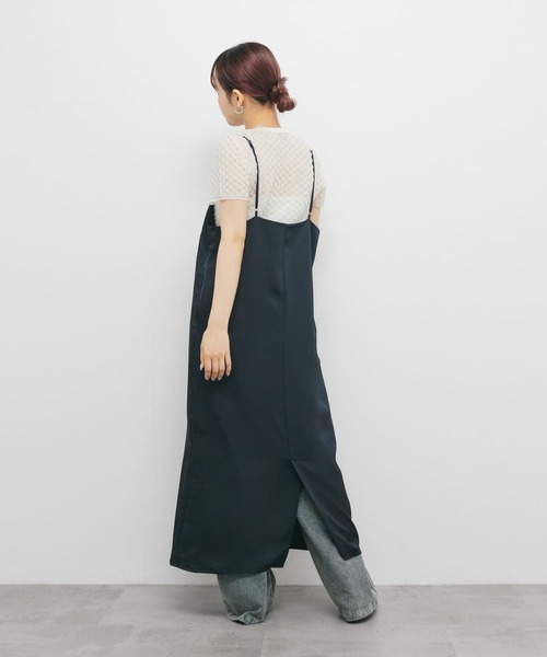 KBF（ケイビーエフ）の「サテンキャミワンピース（ワンピース・レディース・ベージュ/ネイビー/ブラウン・ONE）」の22枚目の写真