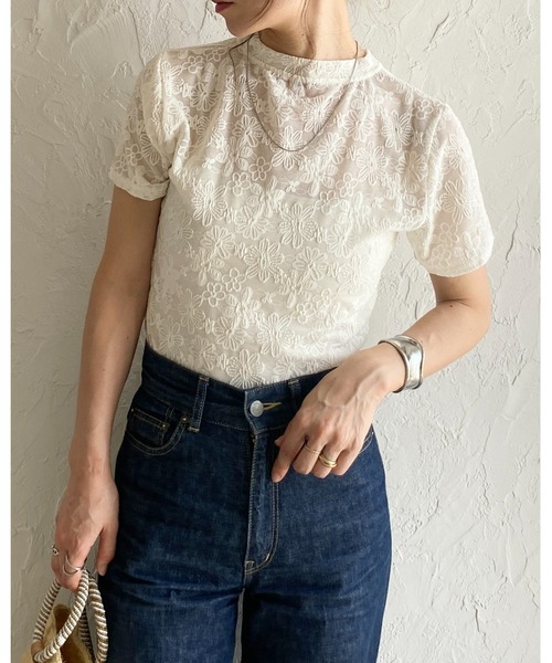 d.i.a. 半袖花柄ジップ付ショート丈トップス 羽織 d.i.a. 半袖花柄ジップ付ショート丈トップス 羽織