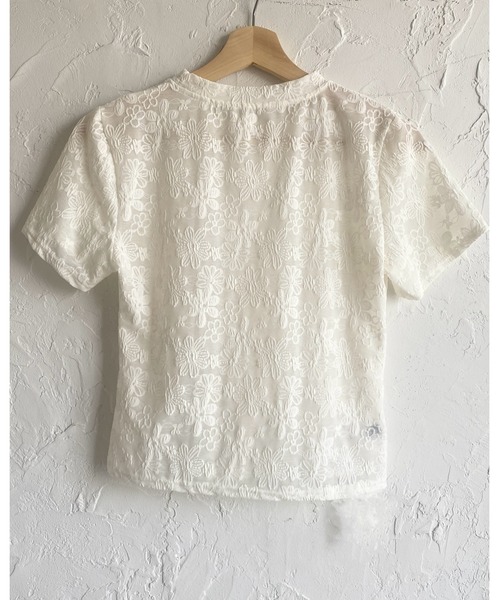 半袖ショート丈花柄Tシャツ/シアートップス（Tシャツ/カットソー