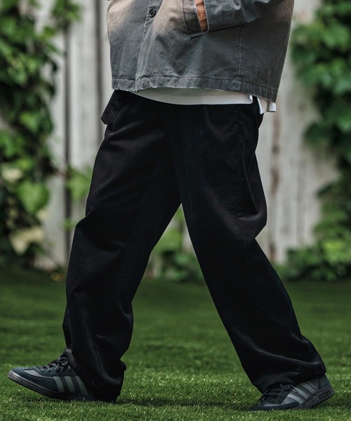 CAMBIO(カンビオ)の「mp13803- Belted Corduroy Two Tuck Wide Pants コーデュロイワイドパンツ(その他パンツ・メンズ・ブラック/ネイビー/ブラウン・S/M/L)」の18枚目の写真