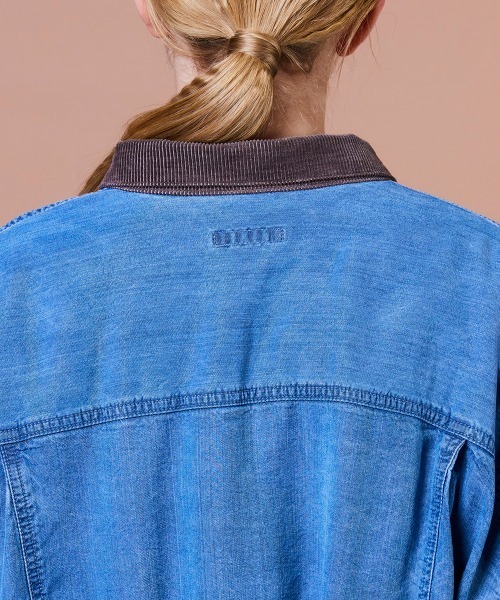 DOUBLE STANDARD CLOTHING（ダブルスタンダードクロージング）の「テンセルデニムジャケット（デニムジャケット・レディース・インディゴブルー・36/38）」の12枚目の写真