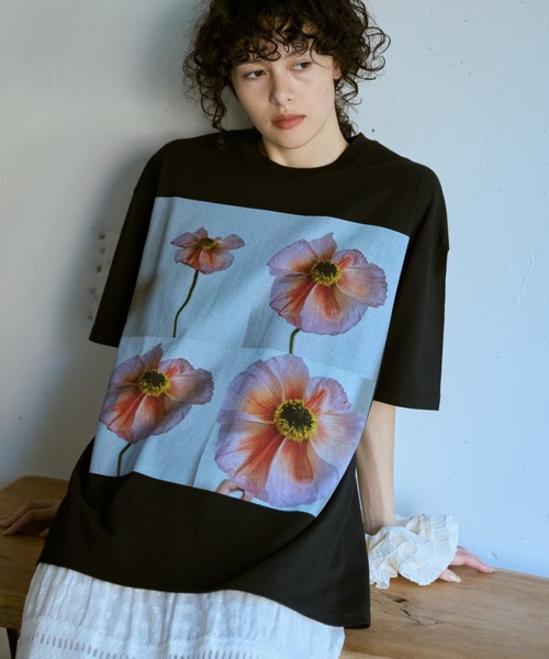 【 】CK Jeans フラワープリントTシャツ◆送料無料◆ フラワープリントTシャツ（Tシャツ/カットソー）｜Libra Cue