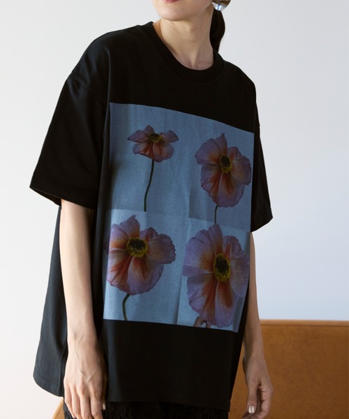 フラワープリントTシャツ（Tシャツ/カットソー）｜Libra Cue