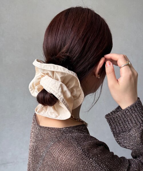 DouDou（ドゥドゥ）の「ビッグシュシュ（シュシュ・レディース・モカ/ライトベージュ/ブラック・FREE）」の16枚目の写真