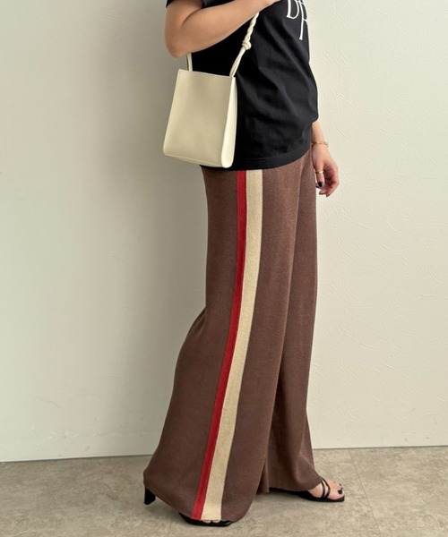 LHELBIE(レルビエ)の「ラメニットパンツ(その他パンツ・レディース・ブラウン/ネイビー/ブラック・M)」の1枚目の写真
