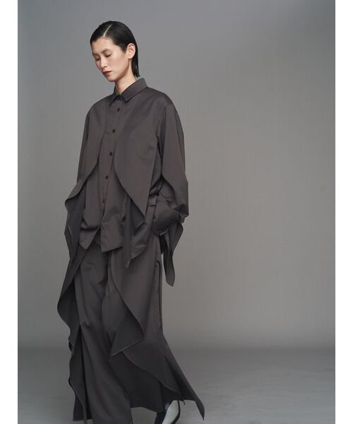 ブラウス シャツ WAVE RAFFLE SHIRT「セットアップ着用可能」 / ウェーブラッフルシャツ レディース WAVE RAFFLE SHIRT【セットアップ着用可能】 / ウェーブラッフル