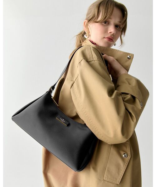 kate spade new york（ケイトスペード ニューヨーク）の「カータースモール ショルダー バッグ（ショルダーバッグ・レディース・ブラック・ONESIZE）」の2枚目の写真