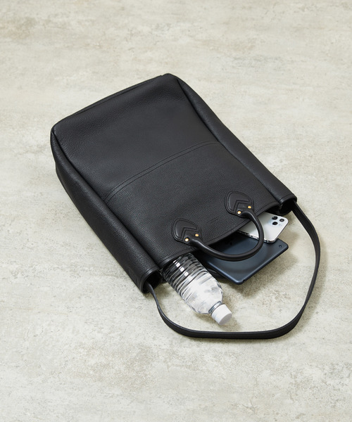 SLOW（スロウ）の「SLOW スロウ / Shrink 2way tote bag M シュリンクレザートートバッグ 牛革2WAYショルダーバッグ / 858S26P（トートバッグ・メンズ・グレー/ブラック・FREE）」の22枚目の写真