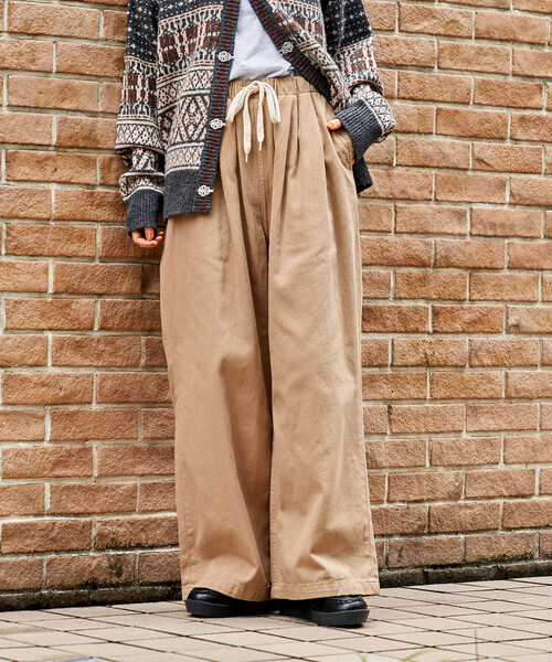 FREAK'S STORE（フリークスストア）の「ウォッシュ加工 イージーチノパンツ（チノパンツ・レディース・オフホワイト/ブラック/キャメル/ピンク・MEDIUM/SMALL）」の3枚目の写真