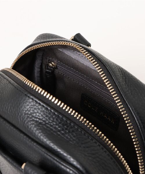 COLE HAAN(コールハーン)の「ビバリーミニサッチェル womens(ハンドバッグ・レディース・ブラック・OSFA)」の7枚目の写真