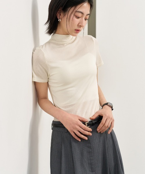 GENERAL IDEA（ジェネラルアイデア）の「GENERAL IDEA/ジェネラルアイディア mock neck slim half t shirts サマートップス（Tシャツ/カットソー・レディース・ブラック/アイボリー/ベージュ・L/S/M）」の2枚目の写真