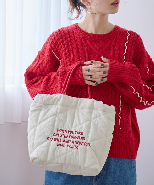 coen（コーエン）の「【新色追加】ロゴ刺繍キカキルトショルダーバッグ（Mサイズ）（ショルダーバッグ・レディース・その他4/シルバー/その他1/その他2/ブラック/その他6/ホワイト・FREE）」の4枚目の写真