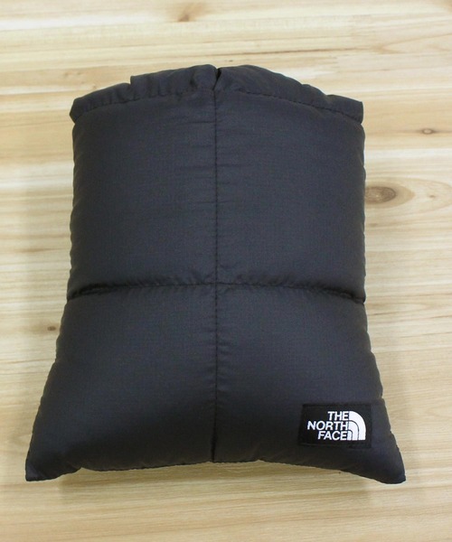 THE NORTH FACE（ザノースフェイス）の「パッカブルTボールマフラー PACKABLE T-BALL MUFFLER The North Face Korea Line（マフラー・メンズ・クリーム/ブラック・ONE）」の8枚目の写真