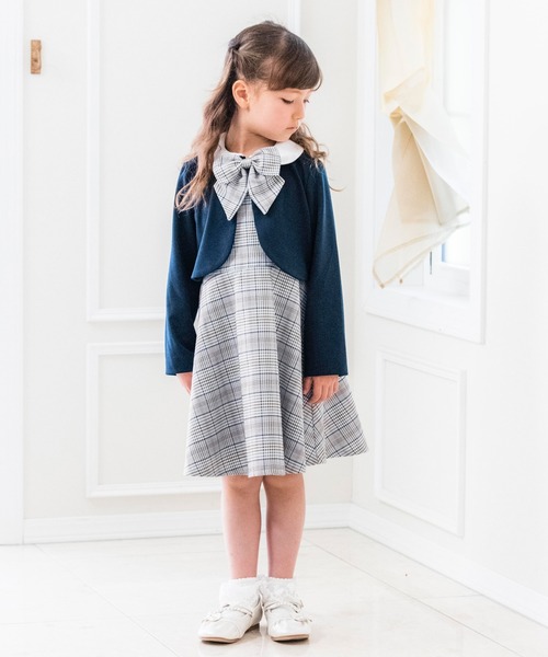 Catherine Cottage（キャサリンコテージ）の「襟付きボレロ＆ジャンスカセット（スーツセット・キッズ・ネイビー/ブラック×グレー/ベージュ/ホワイト×ピンク/グレー・110/120/130）」の10枚目の写真