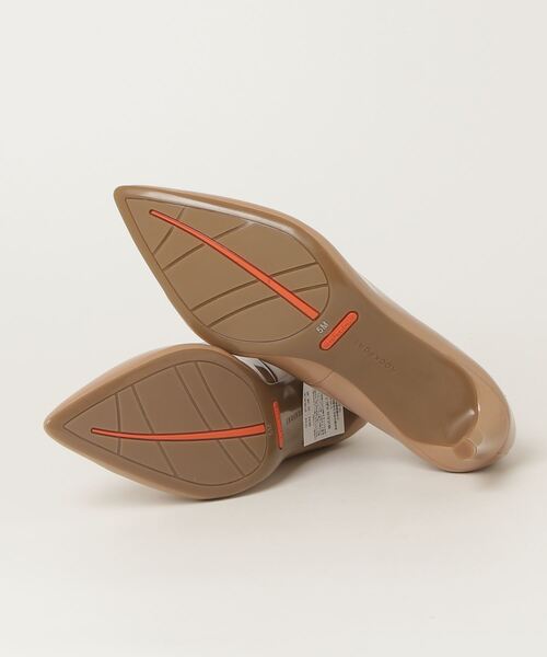 ROCKPORT（ロックポート）の「【WOMEN】CINDY／シンディ ポインティ トゥ ヒール パンプス（パンプス・レディース・ベージュ・25.0cm/24.5cm/24.0cm/23.5cm/23.0cm/22.5cm/22.0cm）」の3枚目の写真