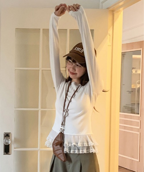 kirakiraShop(キラキラショップ)の「裾シアー レース 切り替え トップス(Tシャツ/カットソー・レディース・グレー/ブラック/ホワイト・FREE)」の7枚目の写真