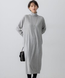 カシミヤブレンド タートルネック ニットワンピース