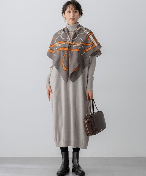 23区(ニジュウサンク)の「カシミヤブレンド タートルネック ニットワンピース(ワンピース・レディース・ベージュ系/グレー系/ピーコックグリーン系/ライトグレー系・38)」の20枚目の写真