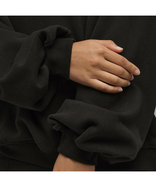 PUMA(プーマ)の「PUMA プーマ ウィメンズ PUMA x ROSE オーバーサイズ クルー スウェット(スウェット・レディース・グレー系その他/ブラック・MEDIUM/SMALL/LARGE/X-SMALL)」の7枚目の写真