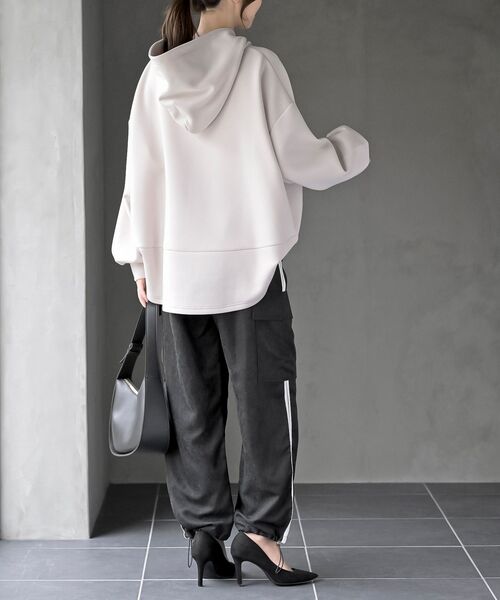 rps（アールピーエス）の「サイドライン入りカーゴパンツ（カーゴパンツ・レディース・チャコールグレー/ブラック・フリー）」の12枚目の写真