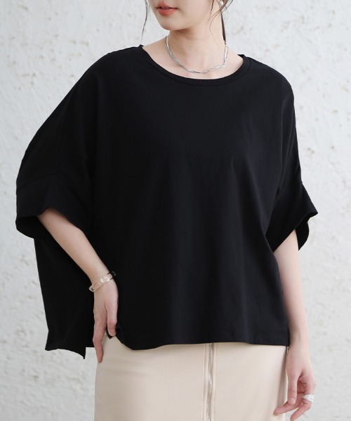 ONEP STAR(ワンピスター)の「ふんわり袖×ラウンドヘムスリット入りTシャツ(Tシャツ/カットソー・レディース・ブラック/ブルーパープル・MEDIUM)」の9枚目の写真