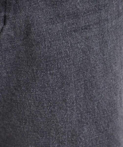 SHOO・LA・RUE（シューラルー）の「【S-LL】程よくゆったりな 柔らかデニムテーパードパンツ（デニムパンツ・レディース・ネイビー/ブラック/ライトベージュ/ブルー・01/02/03/04）」の8枚目の写真