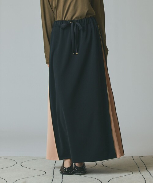 GRACE CLASS（グレースクラス）の「サイドジップスカート（スカート・レディース・カーキ/ブラック・36/34）」の5枚目の写真