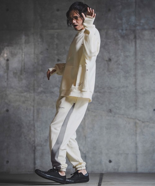 GLIMCLAP(グリムクラップ)の「mp14142-Point Graphic Sweat pants スウェットパンツ(192-059-gla-cf)(スウェットパンツ・メンズ・ブラック/オフホワイト/ミックスグレー/ホワイト系その他/ブラック系その他/グレー系その他・S/M/L)」の17枚目の写真