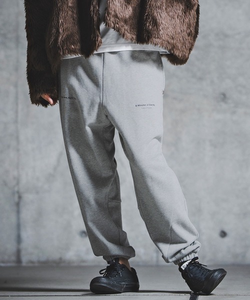 GLIMCLAP(グリムクラップ)の「mp14142-Point Graphic Sweat pants スウェットパンツ(192-059-gla-cf)(スウェットパンツ・メンズ・ブラック/オフホワイト/ミックスグレー/ホワイト系その他/ブラック系その他/グレー系その他・S/M/L)」の19枚目の写真