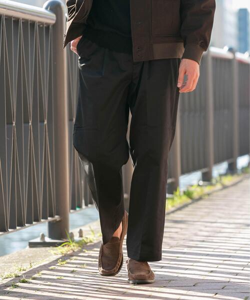 URBAN RESEARCH ROSSO MEN(アーバンリサーチロッソメン)の「『XLサイズあり』ストレッチチノ1タックワイドスラックス(その他パンツ・メンズ・ベージュ/グレー/ブラック・X-LARGE/LARGE/MEDIUM)」の2枚目の写真
