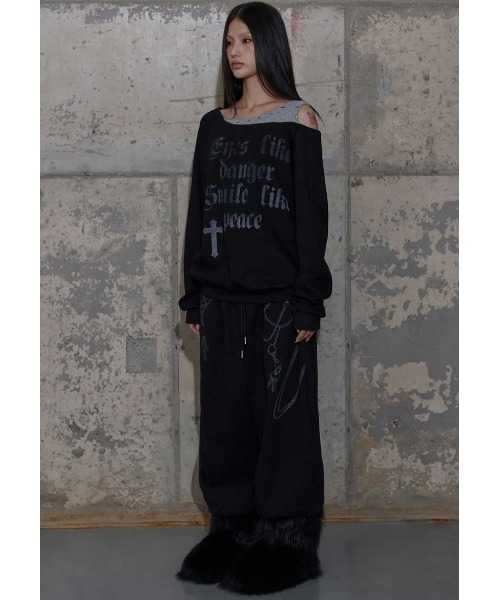 FANCY CLUB(ファンシークラブ)の「A'GEM/9 × .kom 『FANCY CLUB/ファンシークラブ』 KEYCHAIN EYELET SWEATPANTS/キーチェーン アイレット スウェットパンツ(スウェットパンツ・レディース・ブラック/ライトグレー・FREE)」の10枚目の写真