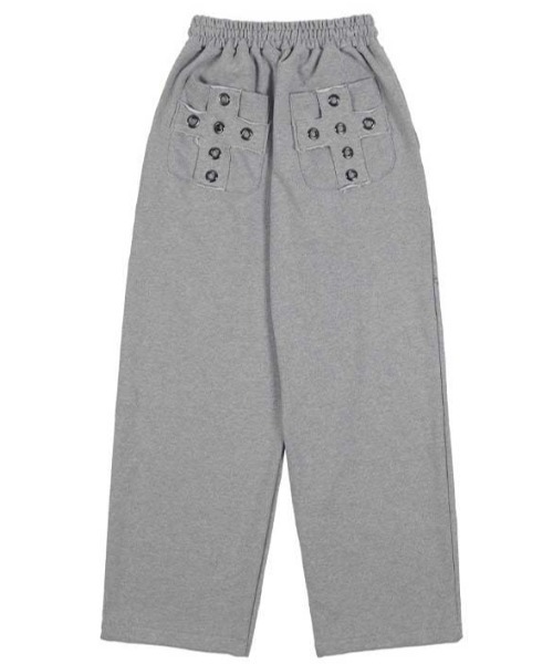 FANCY CLUB(ファンシークラブ)の「A'GEM/9 × .kom 『FANCY CLUB/ファンシークラブ』 KEYCHAIN EYELET SWEATPANTS/キーチェーン アイレット スウェットパンツ(スウェットパンツ・レディース・ブラック/ライトグレー・FREE)」の18枚目の写真